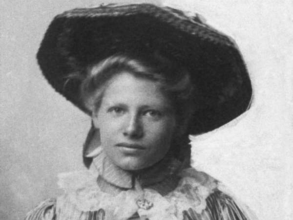 பெல்லேவின் தலை : 