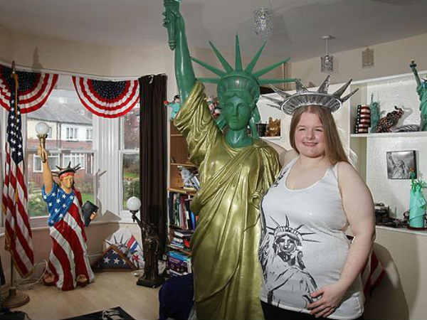 லிபர்டி சிலை : 