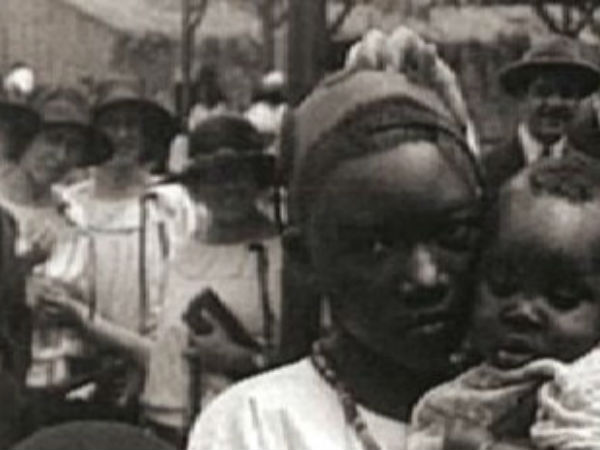 கூண்டுக்குள் : 