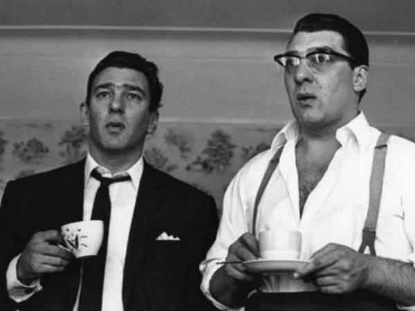 டெரிக் பெர்டீ ஸ்மால்ஸ் : 