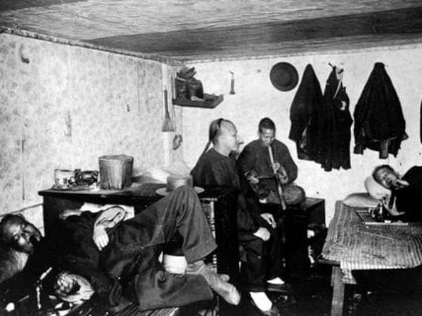  அமெரிக்கர்கள் : 