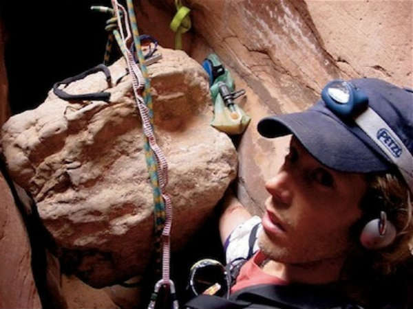 127 மணி நேரம் : 