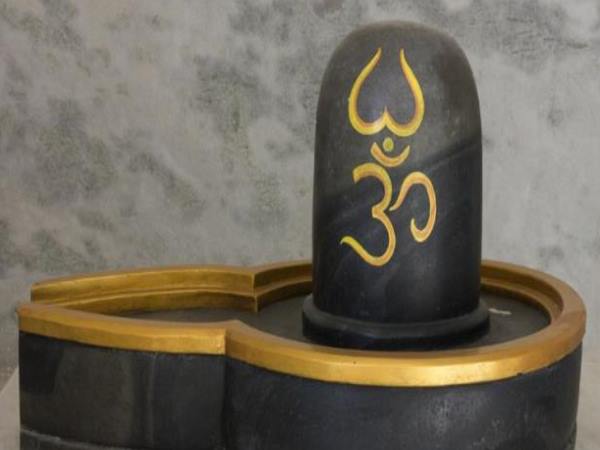 சிவலிங்கத்தின் உள் அர்த்தம்