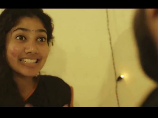 உன்னை காதலிக்கிறேன் : 