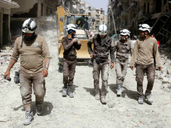 யார் இவர்கள் : 