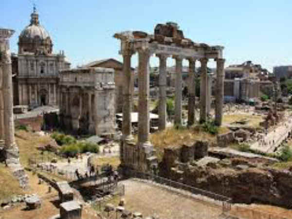 இத்தாலி : 