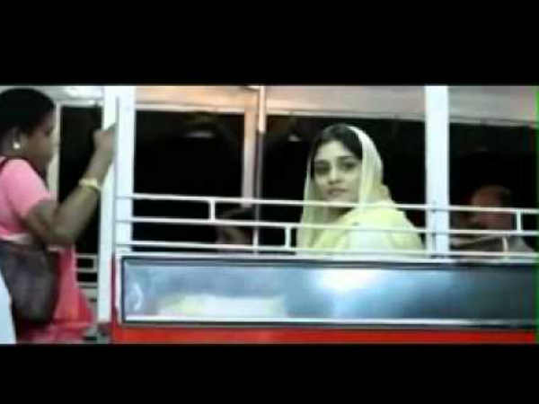 பேருந்தில்.... : 