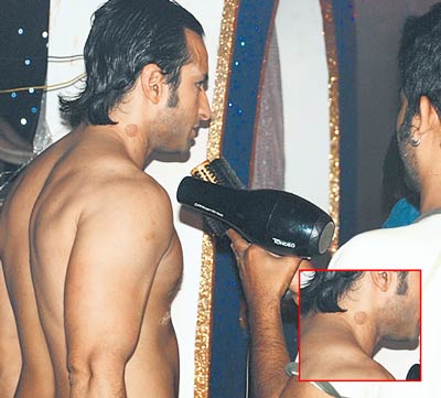 சயப் அலிகான்!