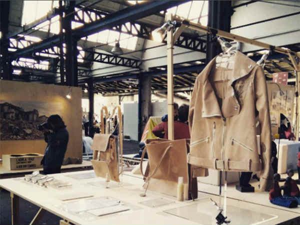 ரசிகர்கள் : 