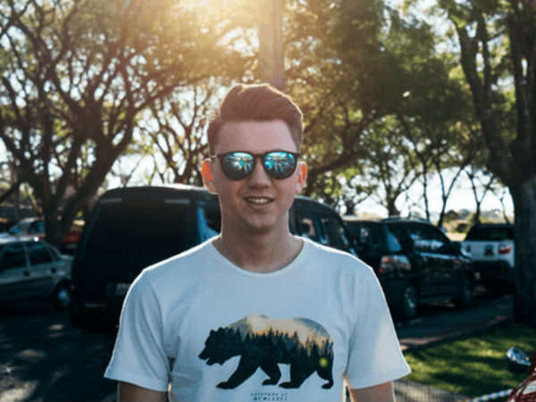  லிப் மூவ்மெண்ட்