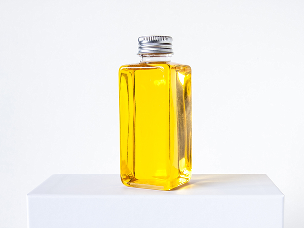 14. தலைவலி/ ஜலதோஷ தைலம்