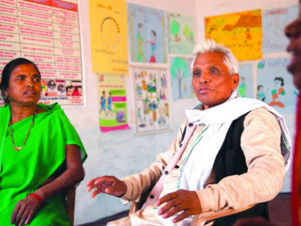 தலைவர் : 