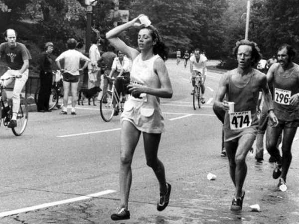 மாரத்தான் : 