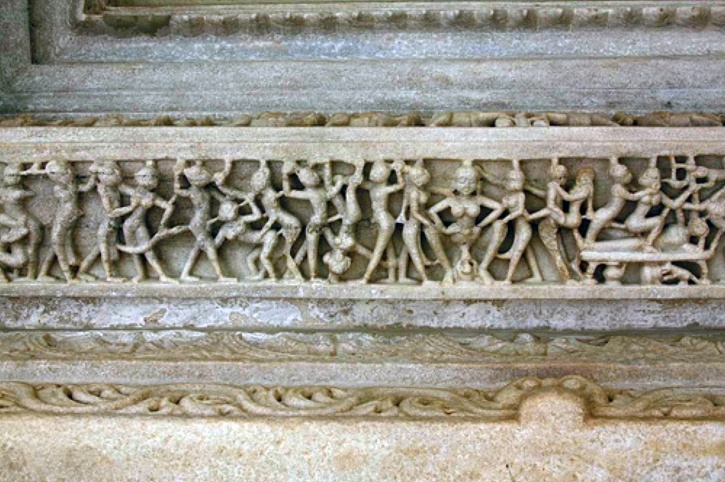 ரணக்பூர் ஜெயின் கோவில், ராஜஸ்தான்!