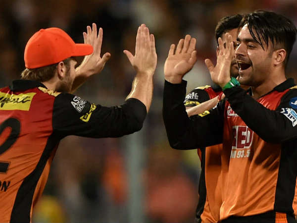 காஸ்ட்லி வீரர்!