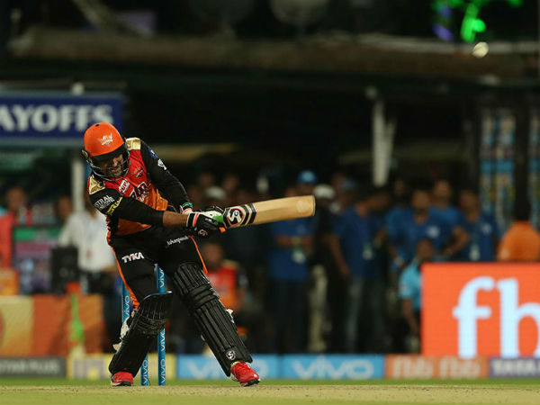 வில்லியர்ஸ்க்கு அடுத்து...