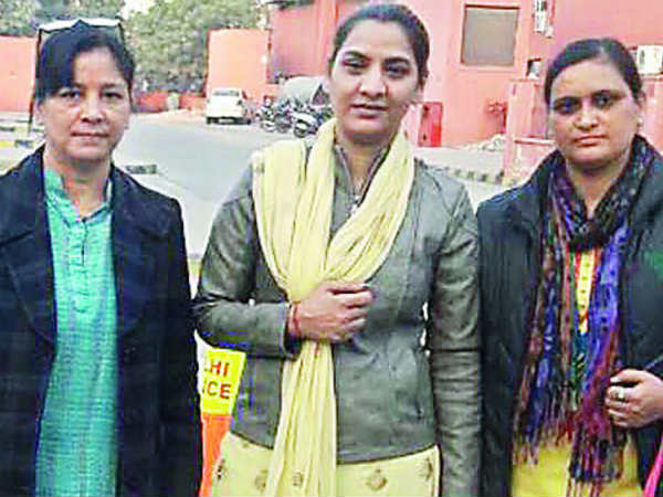 கெட்ட பொண்ணு சார்!