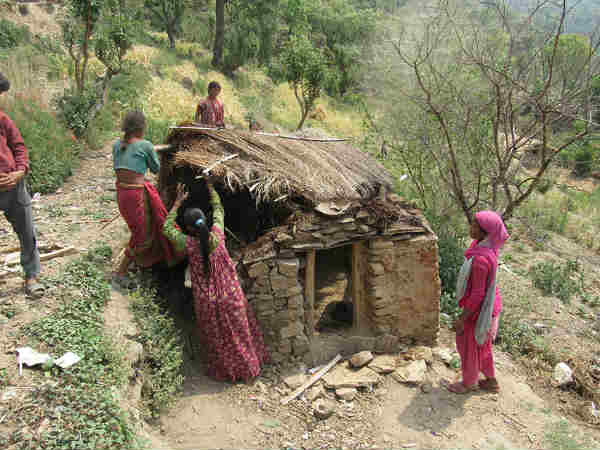 நேபாள் : 