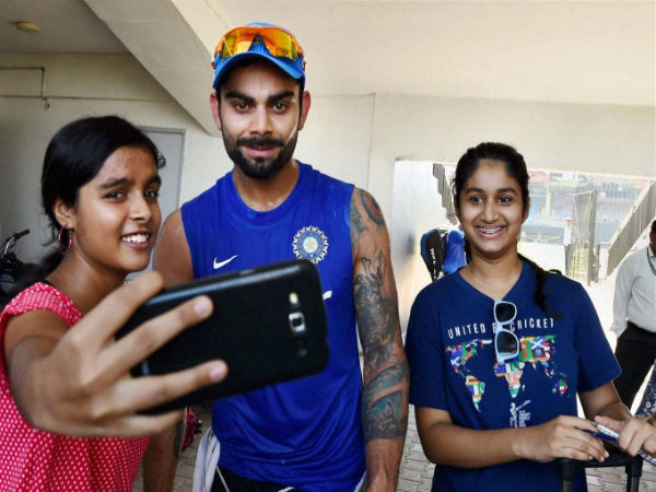 செல்ஃபி டே