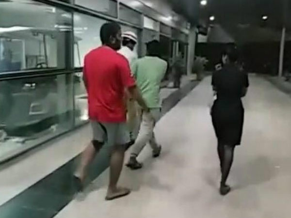 சீண்டல் : 