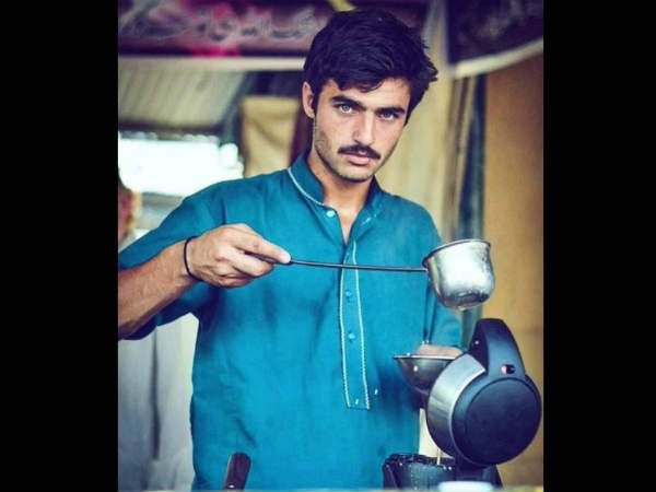 அர்ஷத் கான் : 