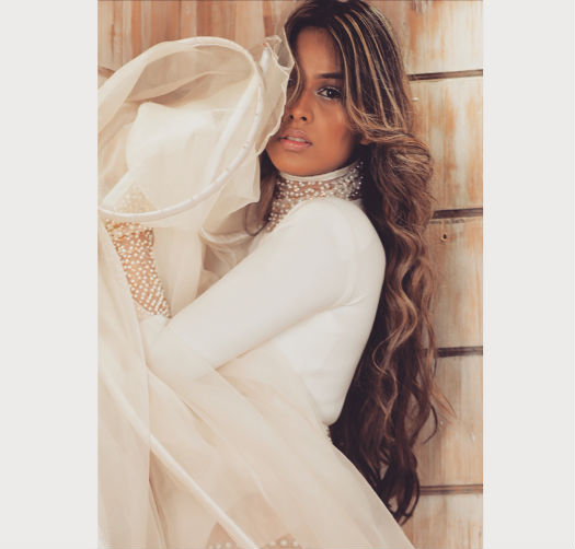 ஆசிய அழகி!