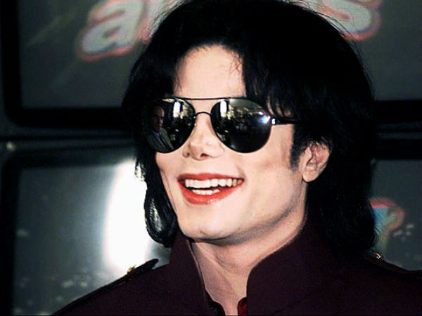 நேரம் 1:30 நள்ளிரவு 