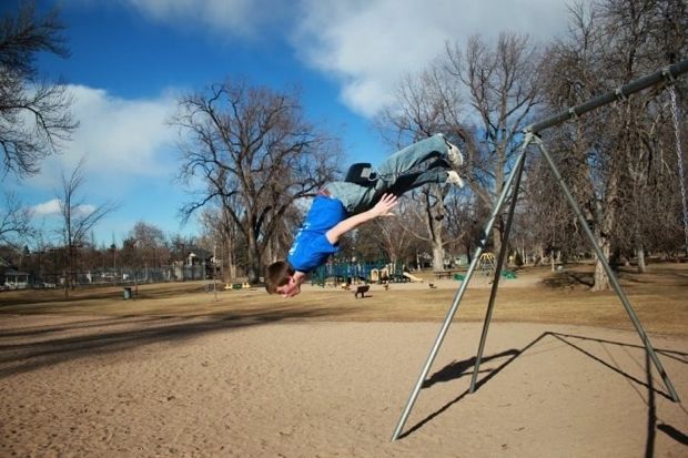 மூஞ்சி முகரை!