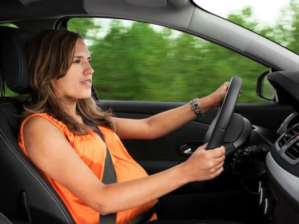 சீட் பெல்ட் அணியலாமா?