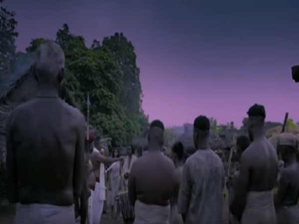 அழுகுரல் : 