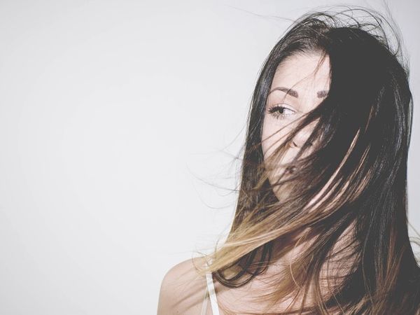 அடர்த்தி குறைந்த கூந்தலுக்கான ஷாம்பூ: