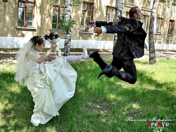 அடி, உதை!