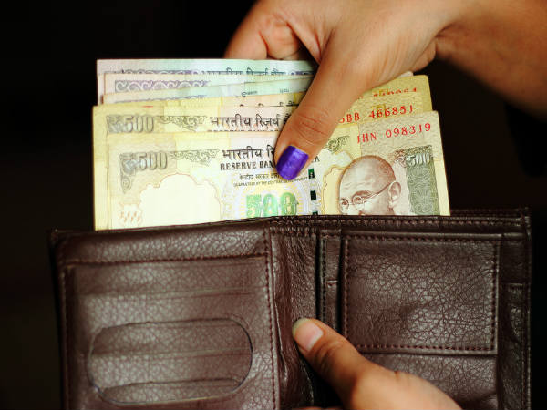 பணம் சுவாகா!