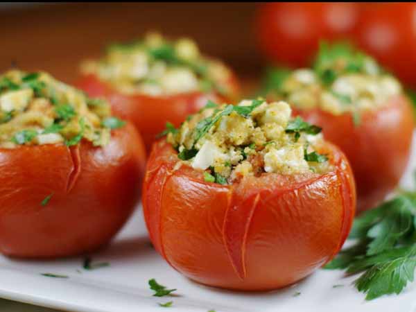 ஏன் வேக வைத்த தக்காளி சிறந்தது?