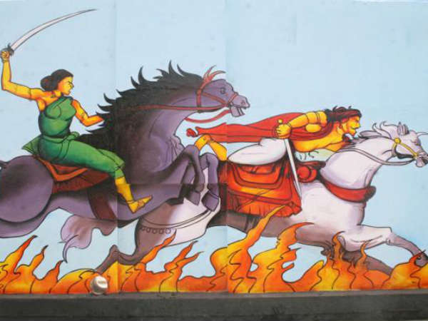 தளபதியாய் குயிலி