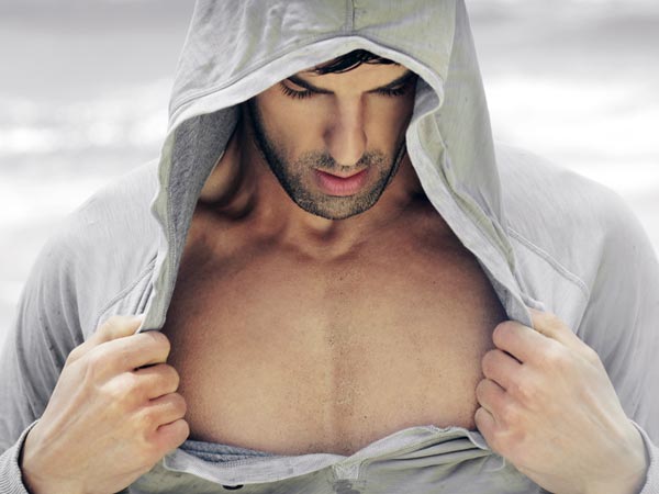 கைனோகோமஸ்ட்டியா (Gynaecomastia)...