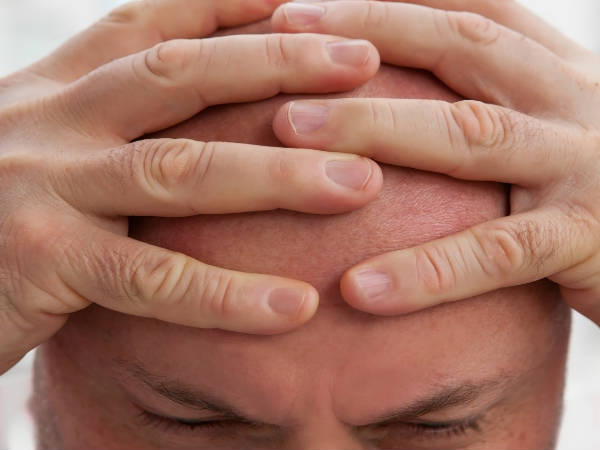 முடி உதிர்வும் வேதி வினையும்..!