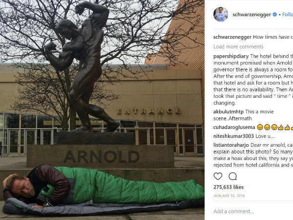 Fact Check: Arnold Schwarzenegger sleeping in Front of his Statue