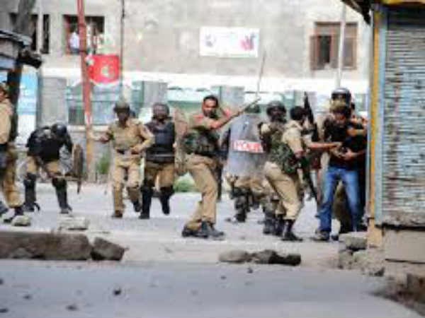 வெடிகுண்டு! வெடிகுண்டு!