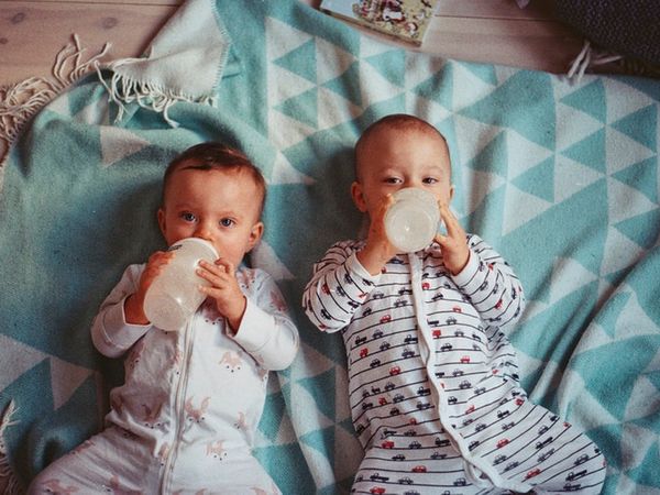 மோமோ ட்வின்ஸ் 