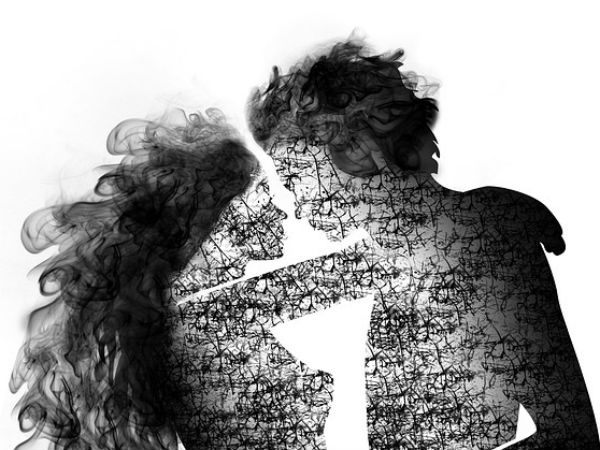 கட்டுப்படுத்த முடியவில்லை...