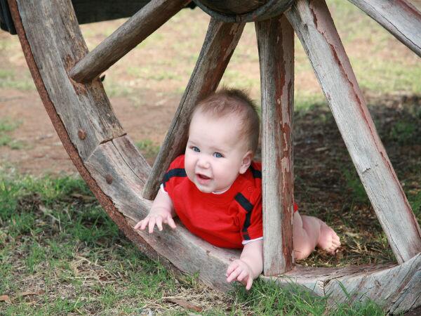 தவறுவதும் இயல்பே!