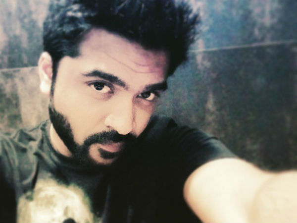 முகத்தை பளபளக்கும் தாடி..!