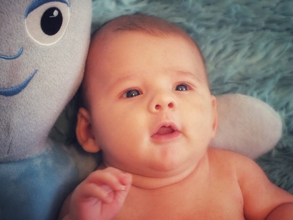 மகிழினி - Magilini 