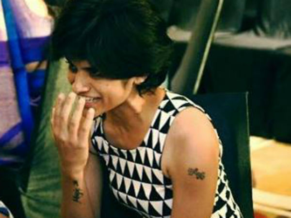  பெண் என்பதால்...