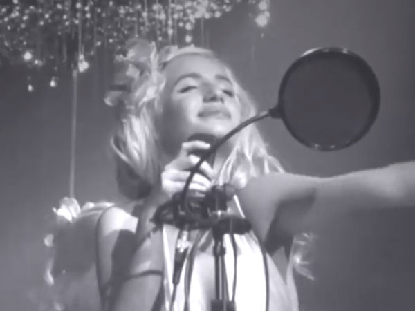 மெல்பேர்னில்...