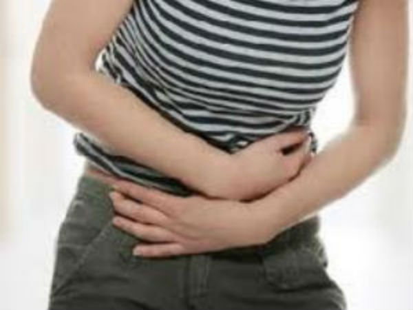 தொப்புள் பகுதியில் ஏற்படும் குடலிறக்கம் 