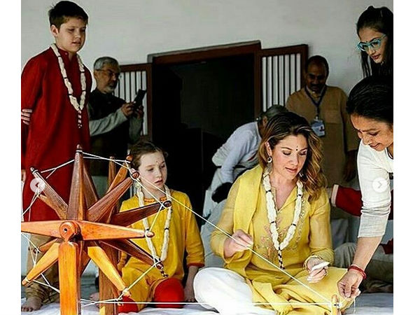 நாங்கள் கற்பிக்கிறோம்!