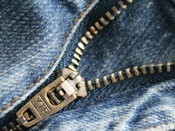 டீத் (Teeth)