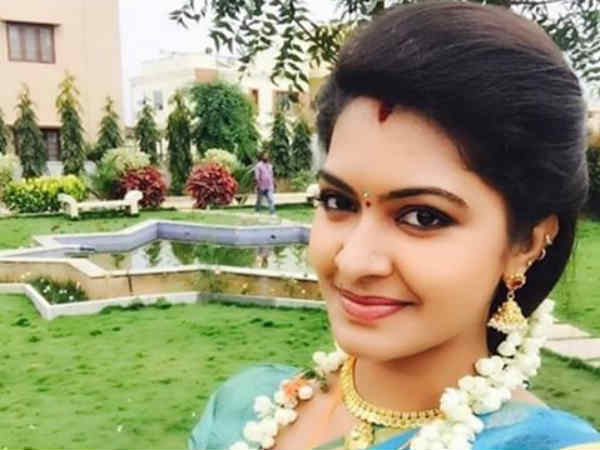 ரச்சிதா!